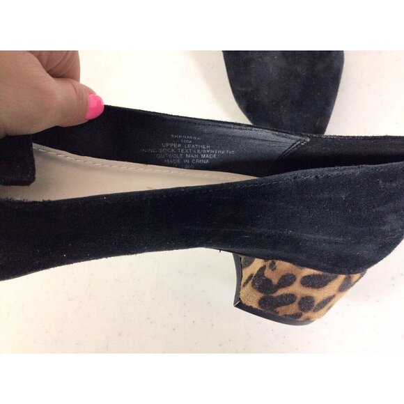 Anne Klein Black Heels with Leopard Accent - Picture 2 of 7